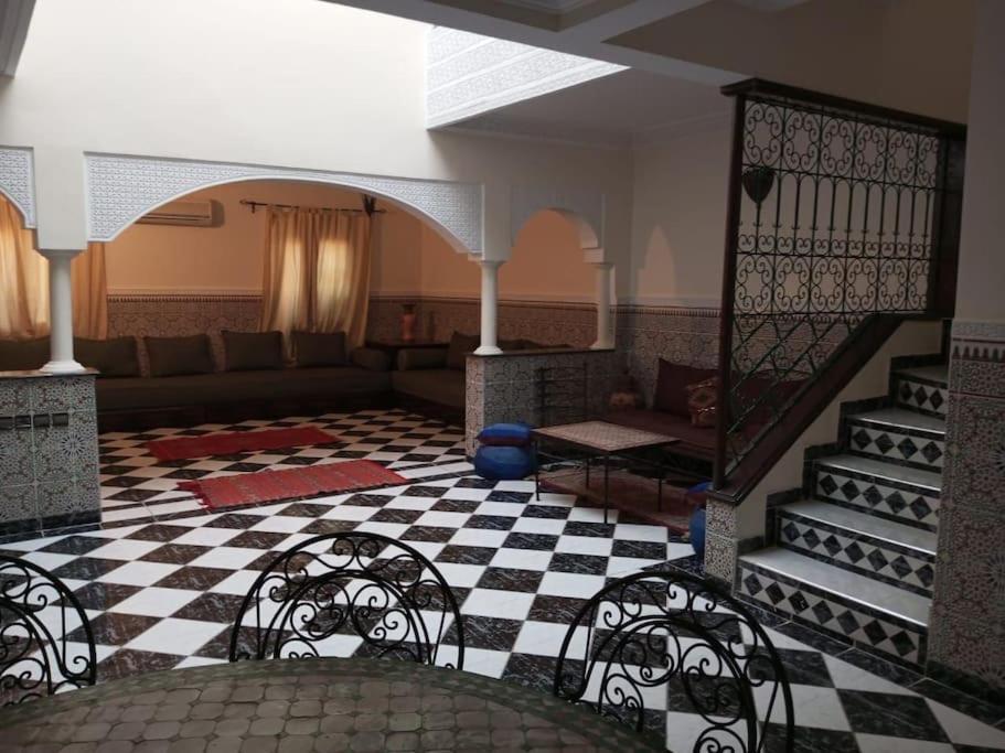 Duplex Style Riad Residence Avec Piscines Marrakesh Exterior photo