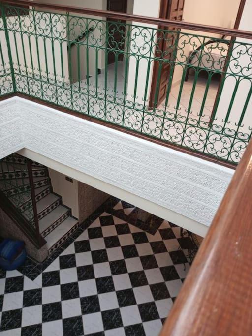 Duplex Style Riad Residence Avec Piscines Marrakesh Exterior photo